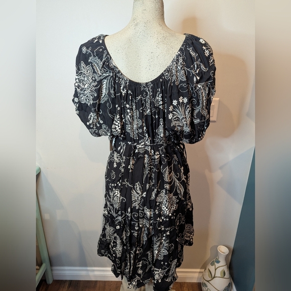 Karen Kane In Full Bloom Tiered Dress Black & White With Tie Waist Sz 2x - Picture 6 of 17
